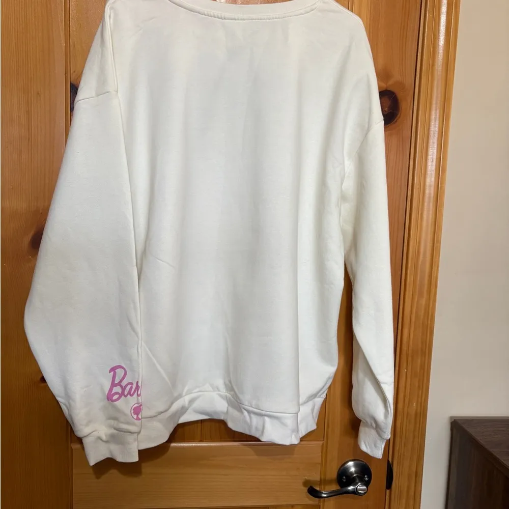 Barbie White Sweatshirt with Pink Flamingo Design Vacation Mode NWT XXL - Image 7