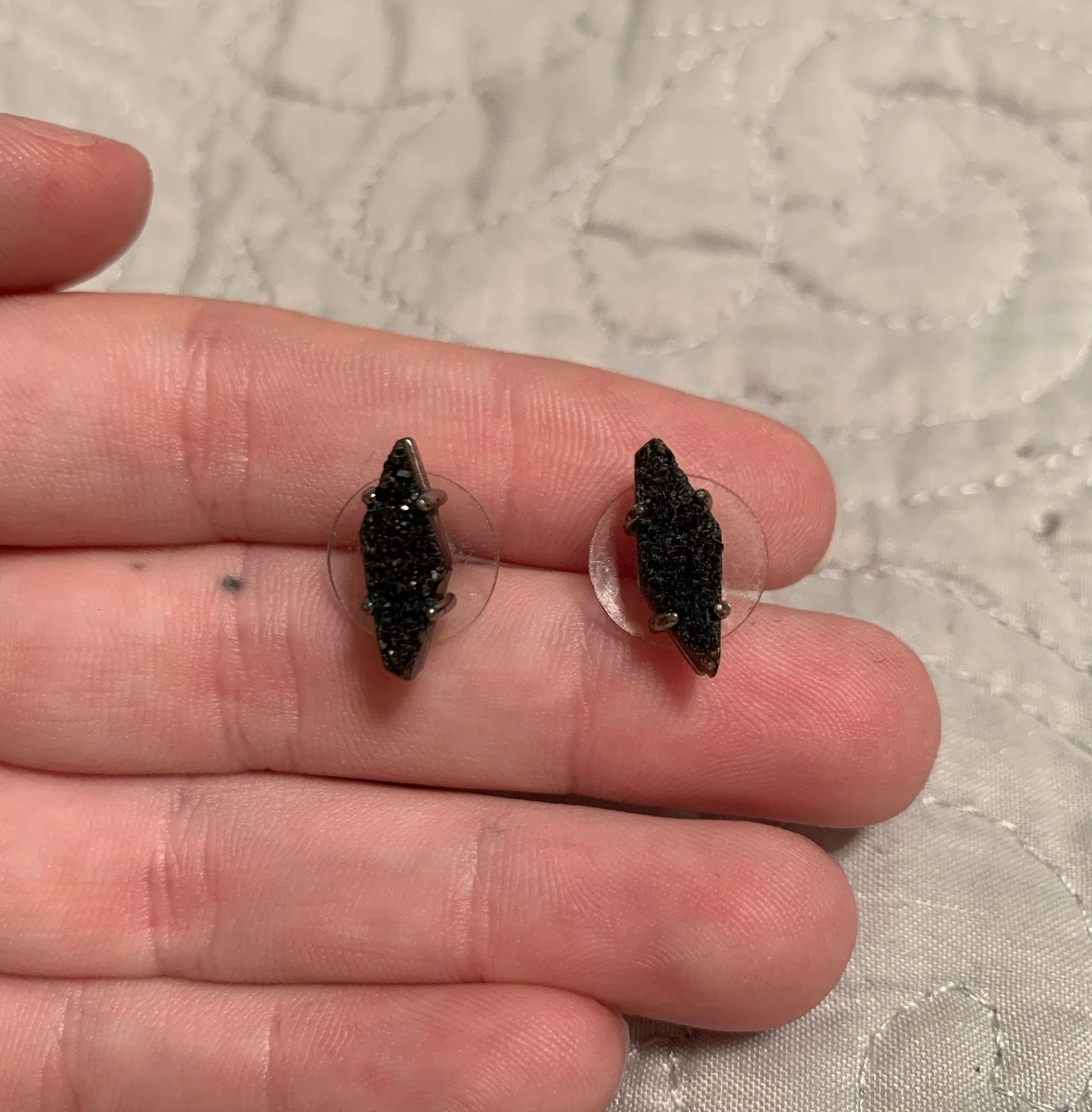 Kendra Scott Stud Earrings - Image 2