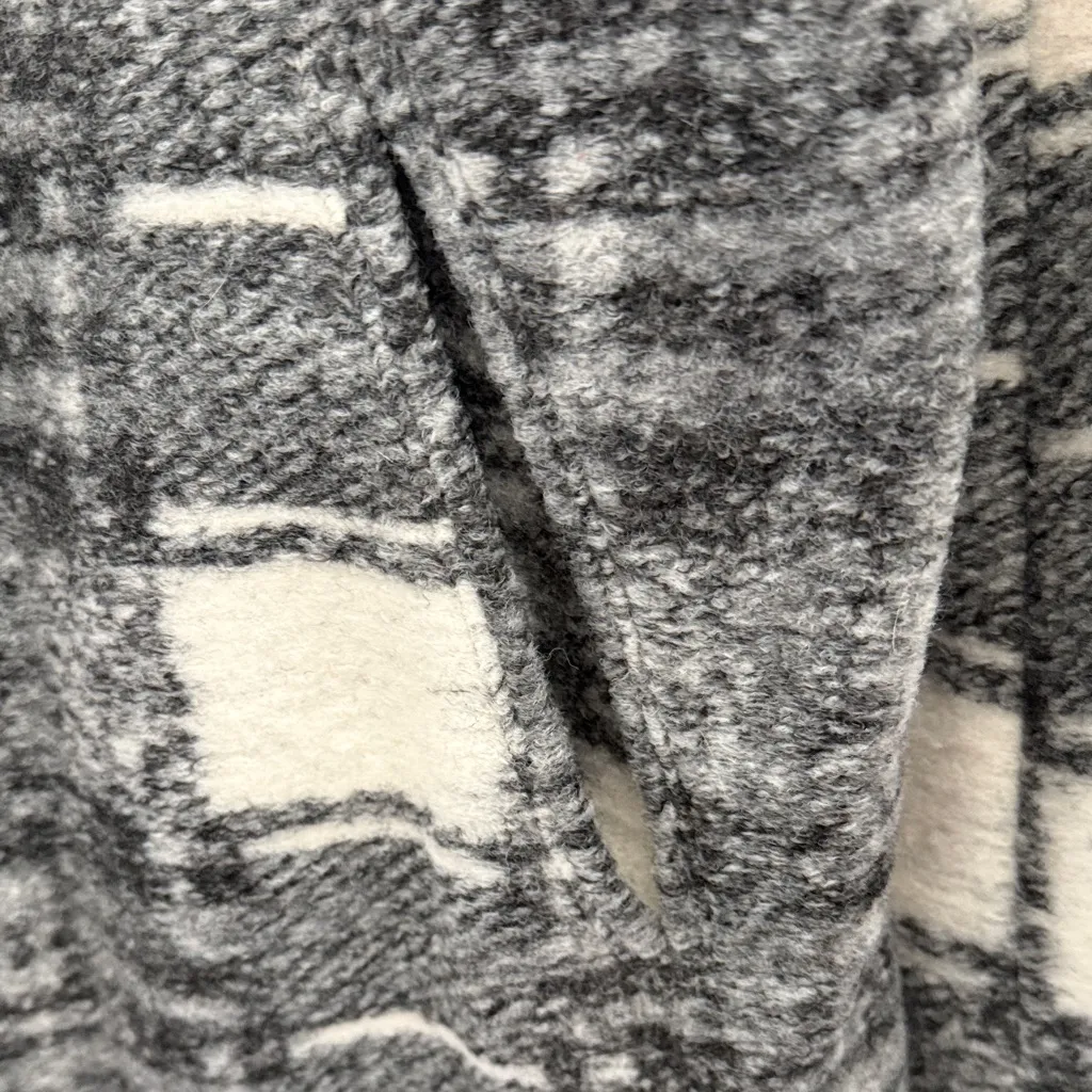 Brand New with Tags Banana Republic Plaid Gray Women's Coat - Image 7