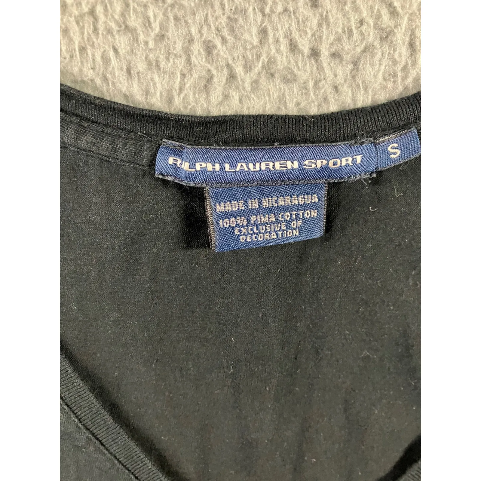 Ralph Lauren Sport V Neck T Shirt Women Small Short Sleeve Embroidered Pony Logo - Image 6