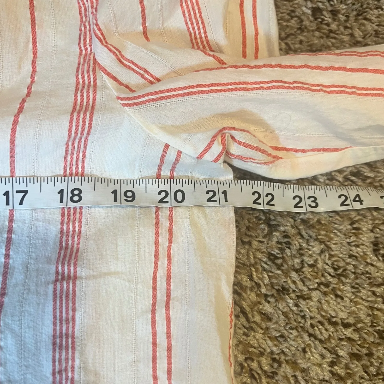 LOFT Women's White Red Stripe Ruffled Neck Tie Blouse Size M - Image 4