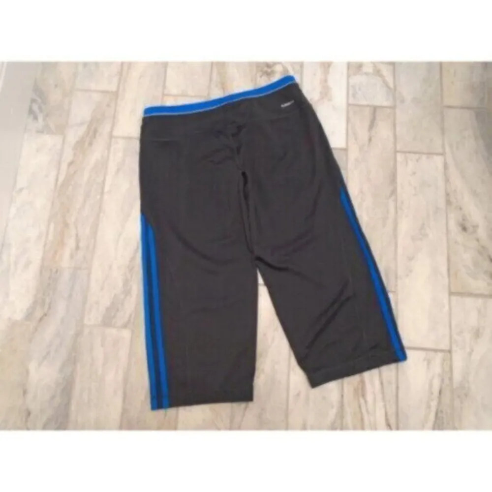 NEW Adidas women's small black/blue Climalite 3-stripe capri yoga pants MSRP $65 - Image 2