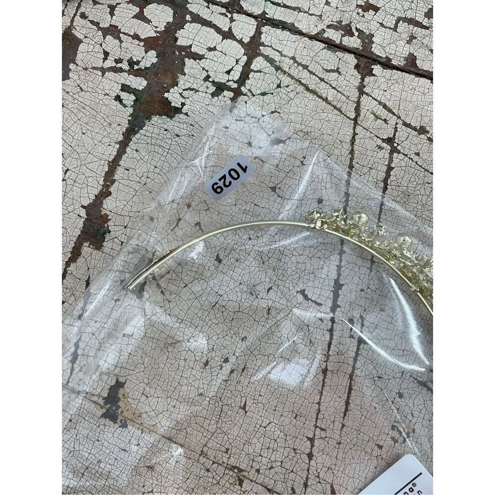 NWT Christina Collection Princess tiara. Special event Gold - Image 6
