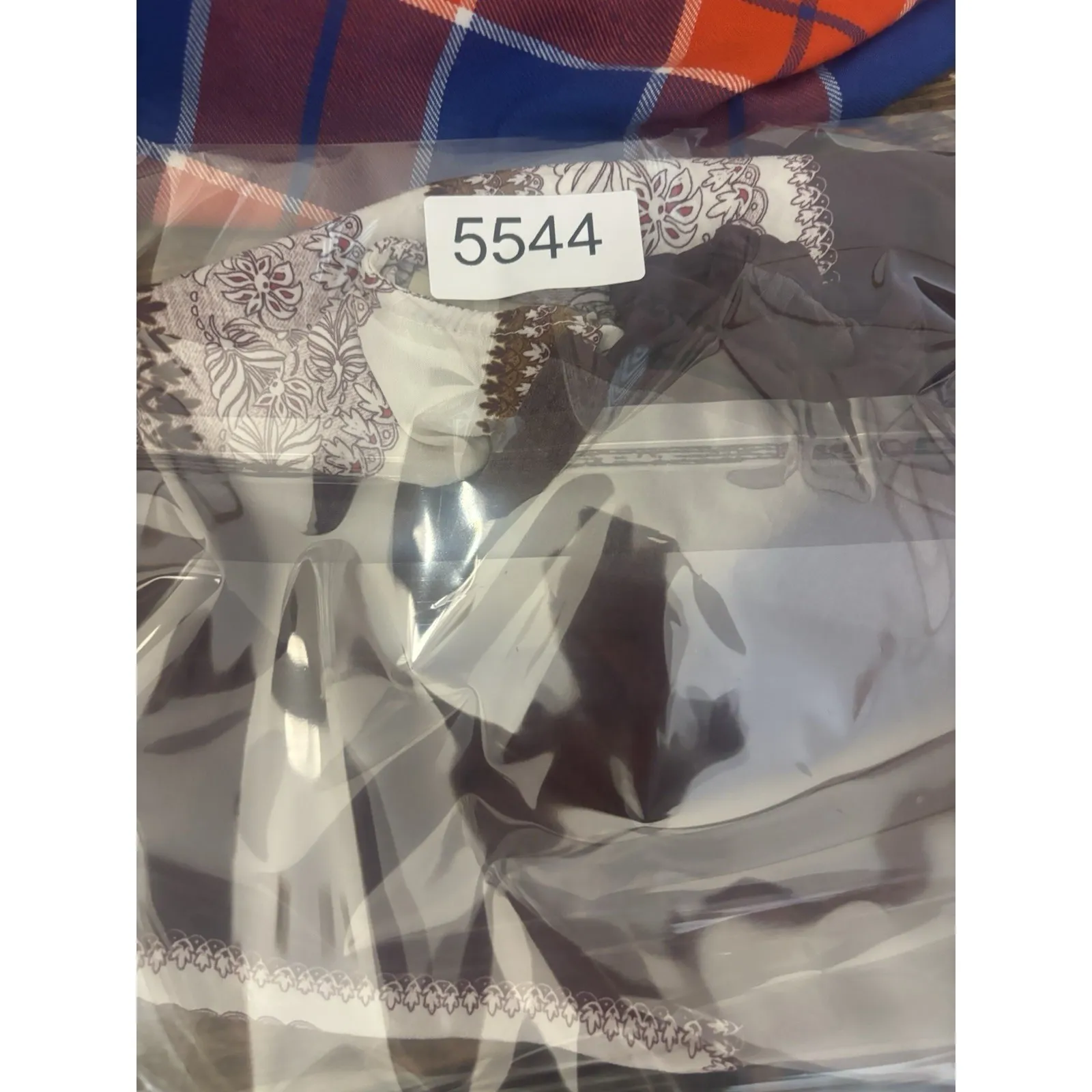 Ecru 100% Silk Cream Maroon Paisley Floral Long Sleeve Keyhole Blouse Size Small - Image 10