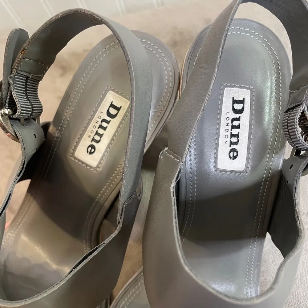 Rare Dune London Chunky Sandal Heels - Designer Statement, Size 39 (US 8) πβ¨ - Image 9