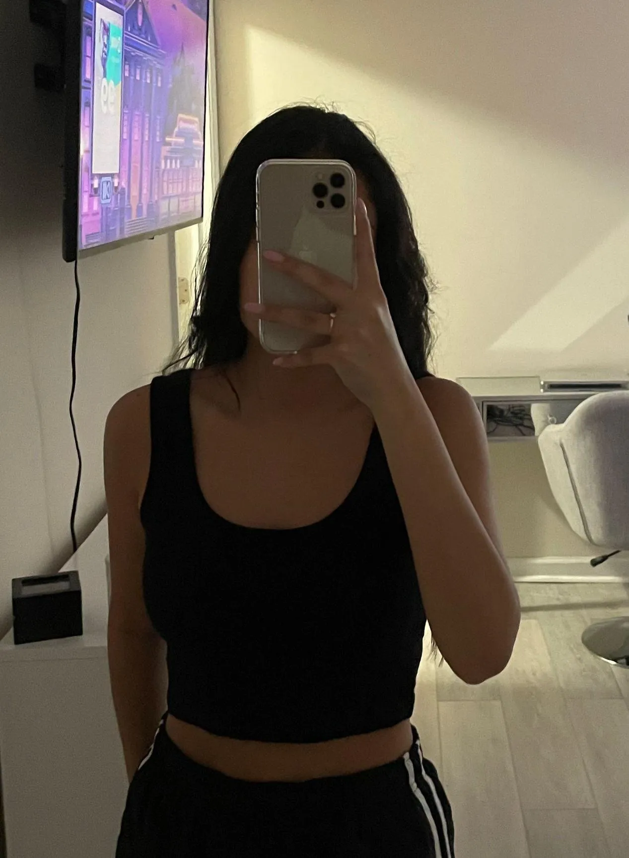 Forever 21 Black Cropped Tank Top - Image 2