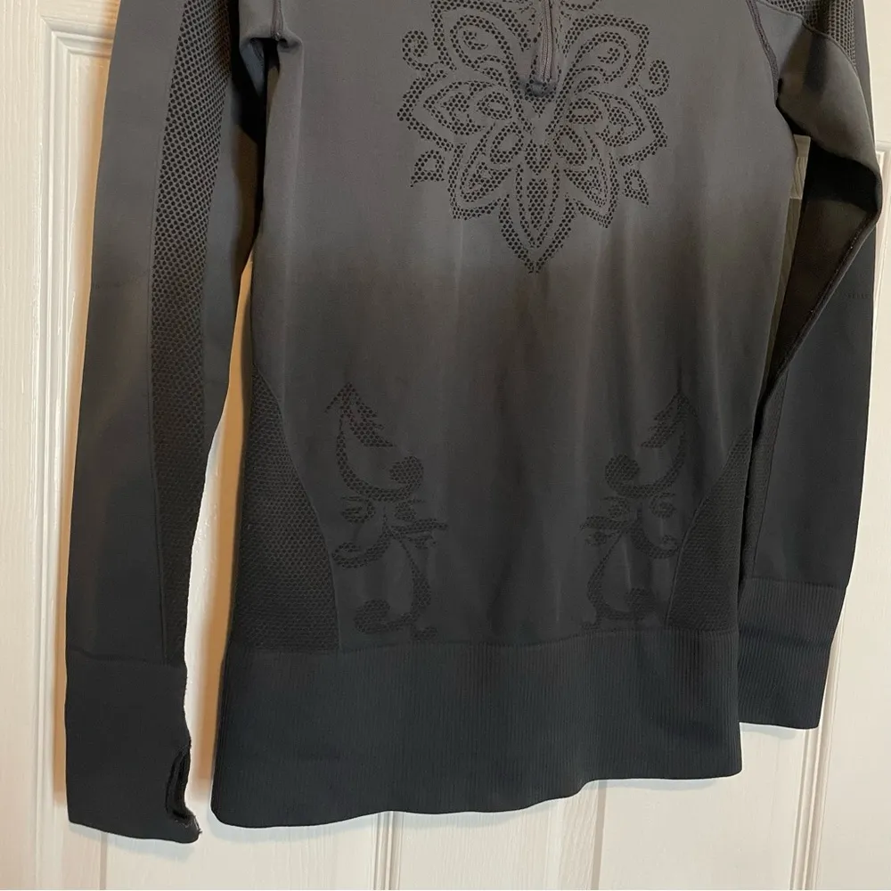 Athleta Twist Seamless Quarter Zip Athletic Top Sz Small Pullover - Image 4