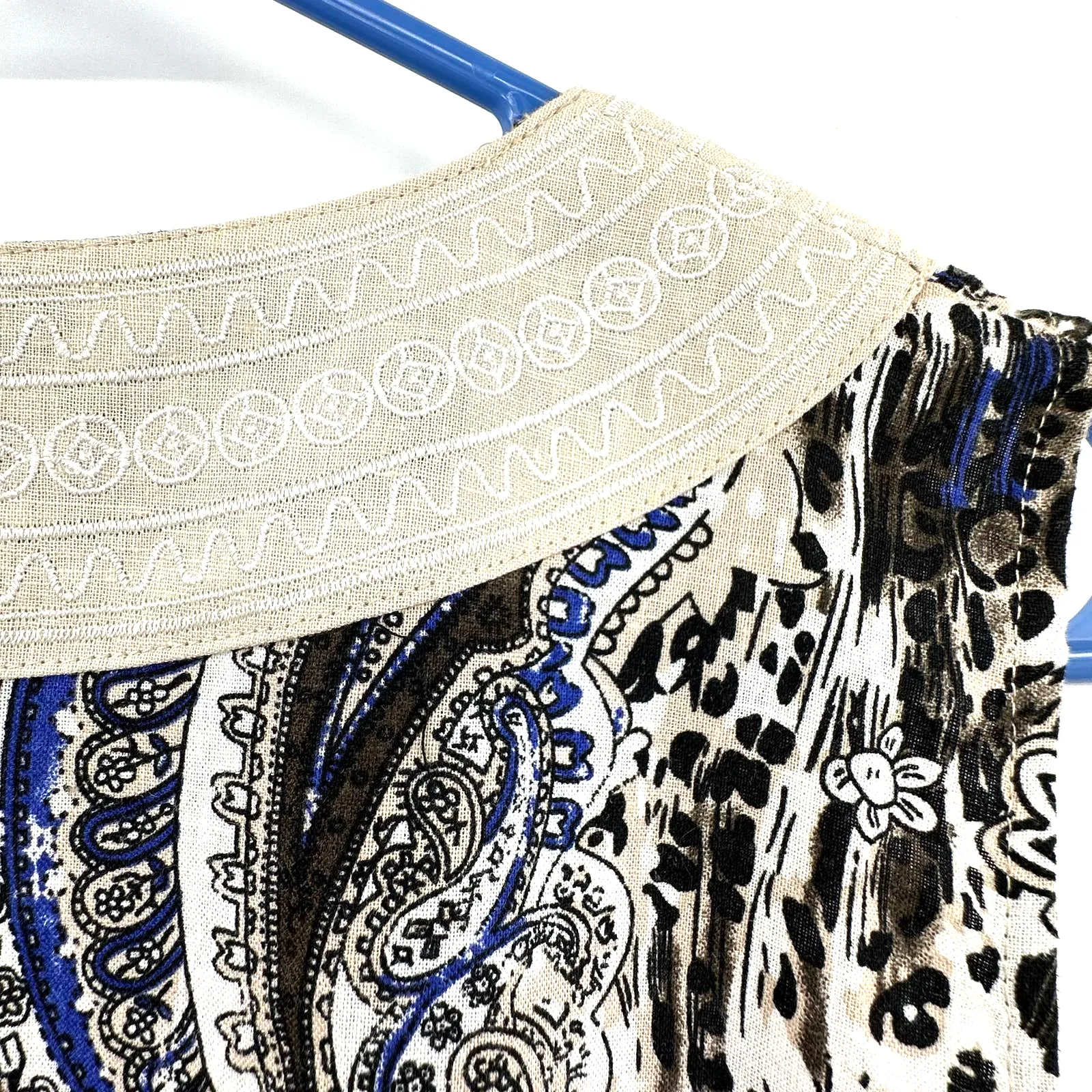 Saint Tropez West size small linen v neck sleeveless blouse top‎ shirt paisley - Image 3