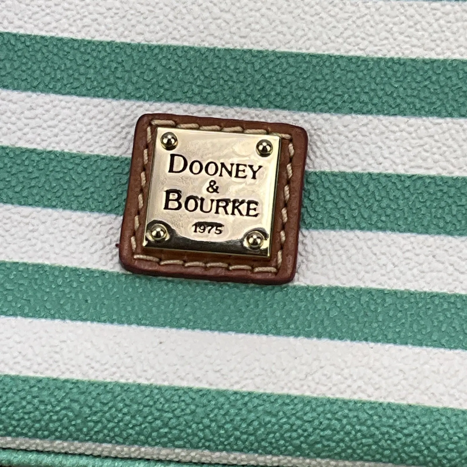 Dooney & Bourke Sullivan Small Zip Crossbody Seafoam - Image 11