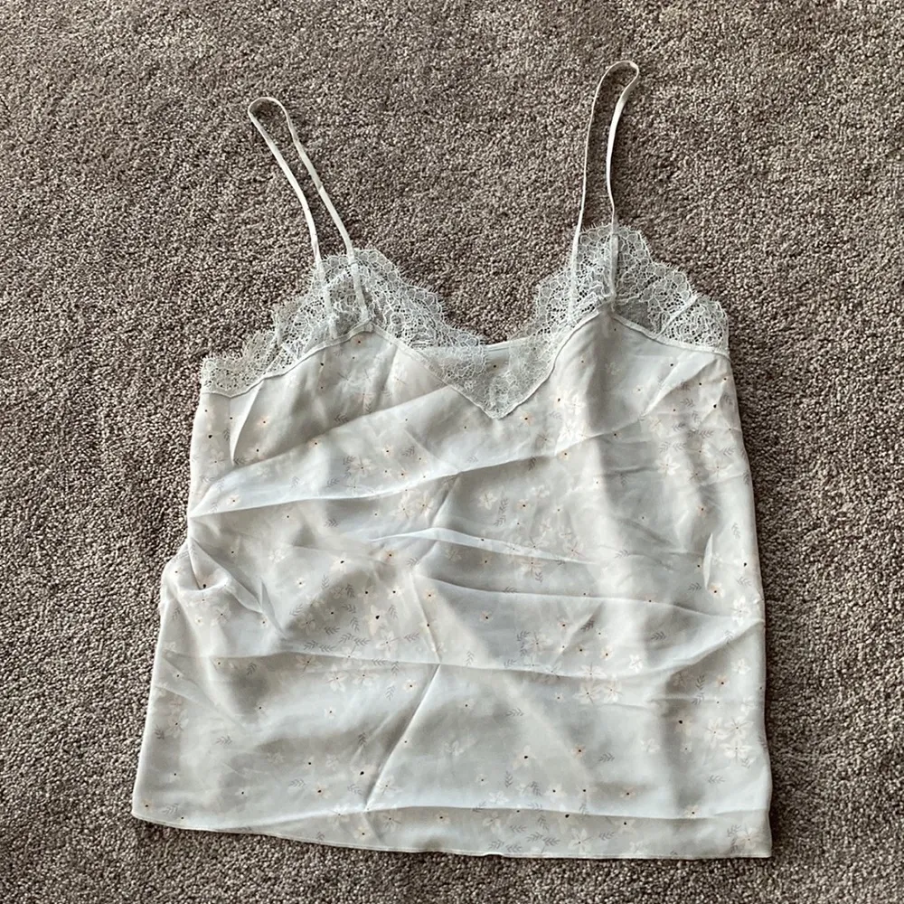 Victoria’s Secret Floral Print Chemise SIZE XL - Image 3