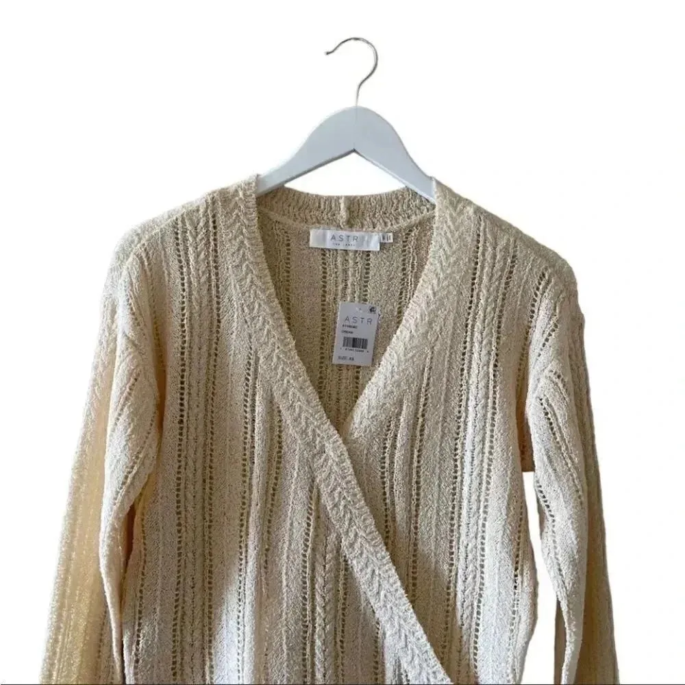 ASTR Faux Wrap V-neck Pointelle Knit Pullover Sweater in Beige Cream SZ XS - Image 5