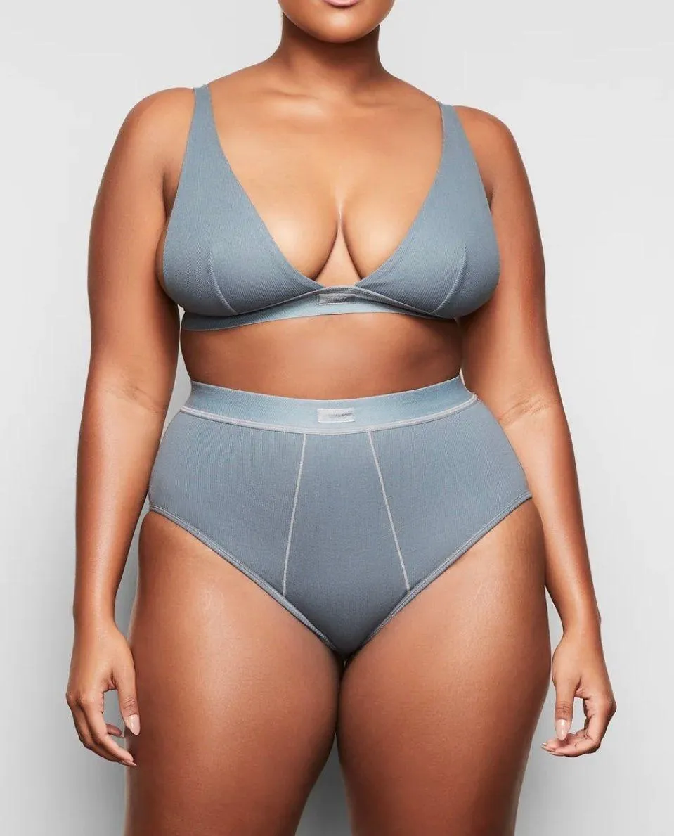 SKIMS Cotton Plunge Bralette - Image 2