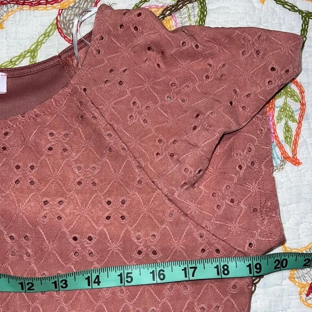 Pink Lily medium women’s peplum top short sleeve pink coral - Image 3