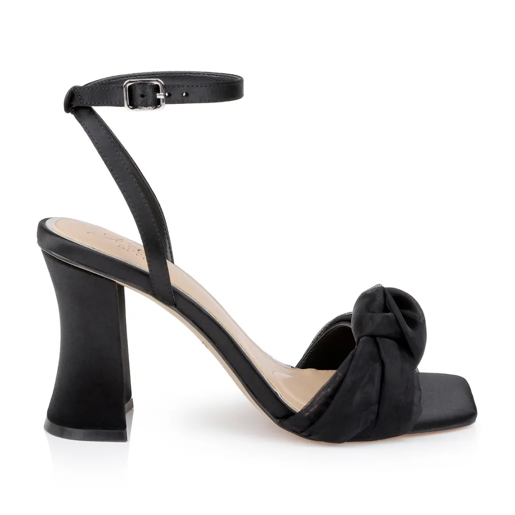 Jewel Badgley Mischka Women's Fayola Dress Knot Sandals - Image 2