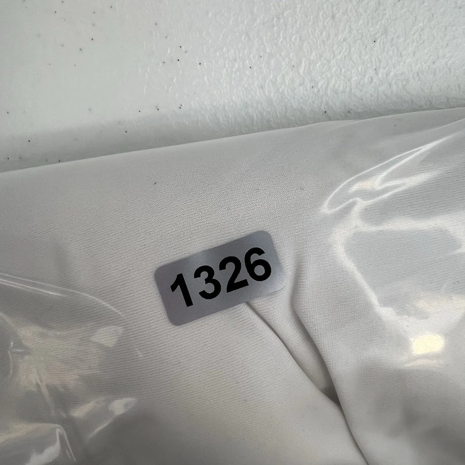 Lululemon Sz 4 Like a CloudLongline Bra Light Support D/DD Cup White Strappy - Image 13