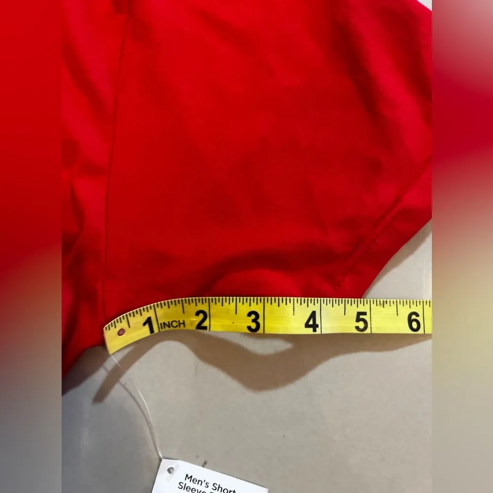 Ugly Christmas Men's 'Gold Buckle Santa' Short Sleeve T-Shirt Red Size M (38-40) - Image 12