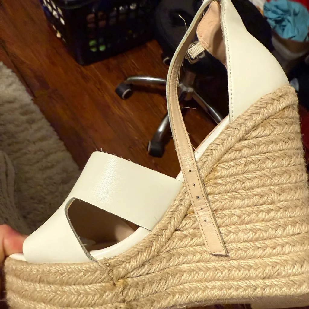 Forever 21 Cream Heeled Sandals - Image 2