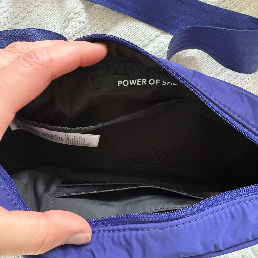 Athleta Blue Crossbody Belt Bag - Image 5