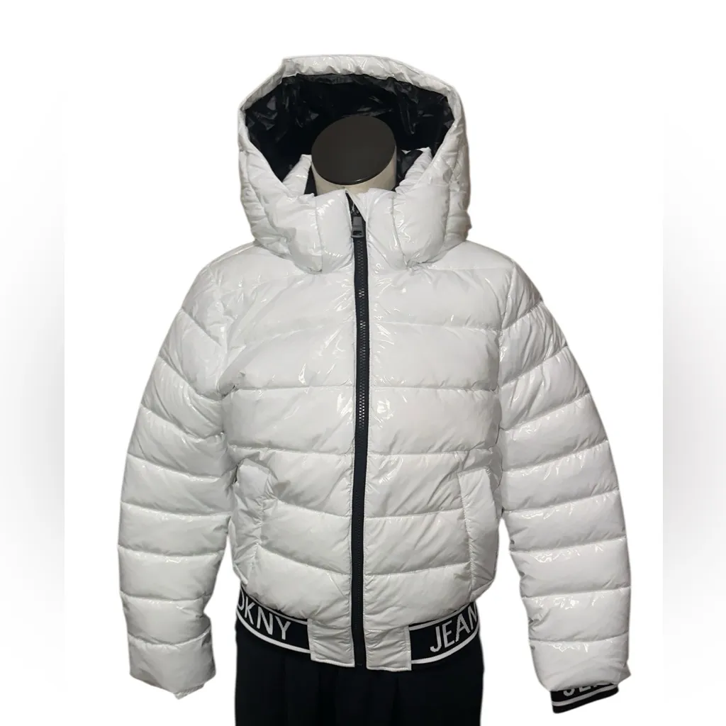 NWT $199 DKNY Jeans Women's Superwet Logo-Band Puffer Jacket Small White Black - Image 3