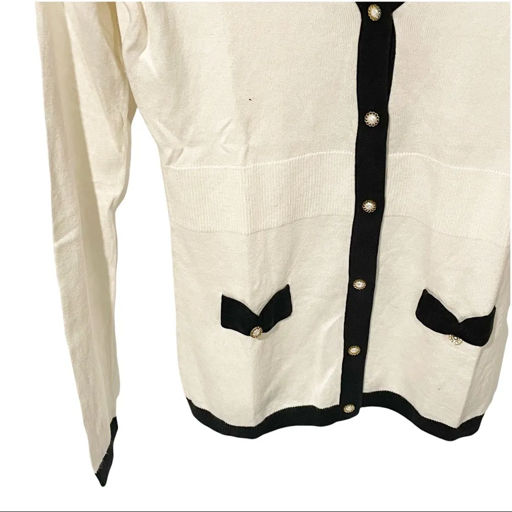 Lilly Pulitzer Size XS White Black Contrast Pearl Pocket Button Up Silk Cardigan - Image 2