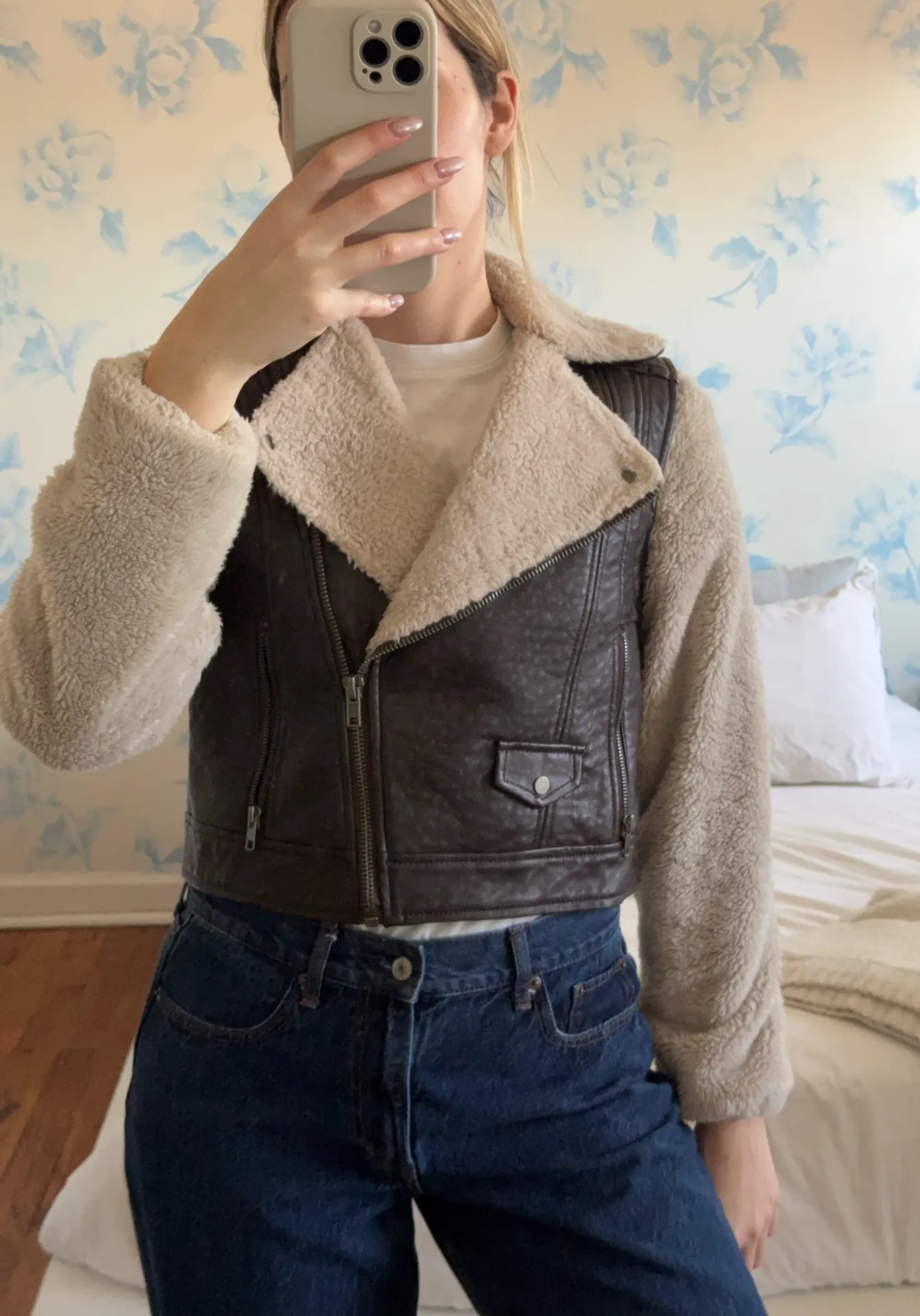 BDG Jacket Faux Leather & Fuzzy - Image 3