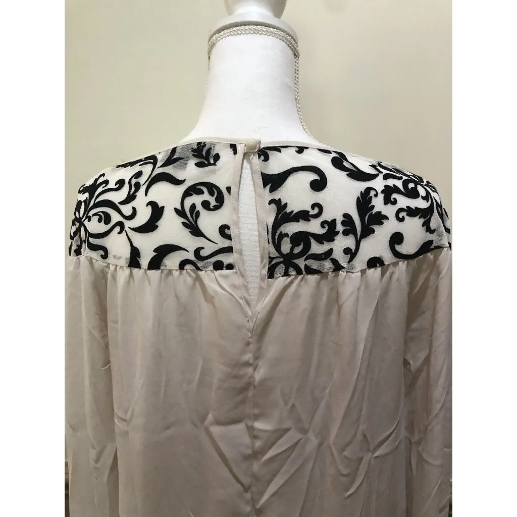 Heartsoul ~ Size Small ~ Long Sleeve Pullover ~ Black/Ivory ~ Keyhole Back Black - Image 7