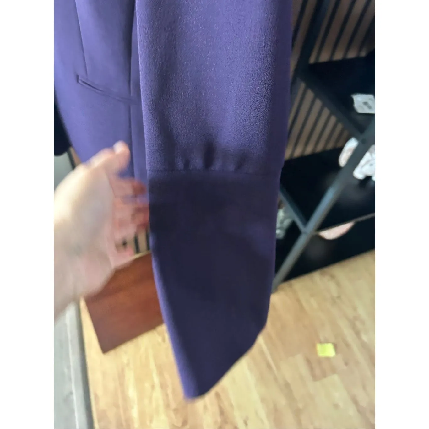 Tahari purple blazer size 8 work attire work, blazer office wear stylish flared - Image 4