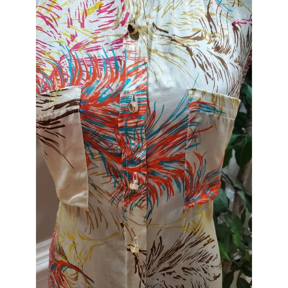 Cabi Multicolor 100% Silk Feather Hi-Low Collared Sleeveless Button Down Shirt M - Image 3