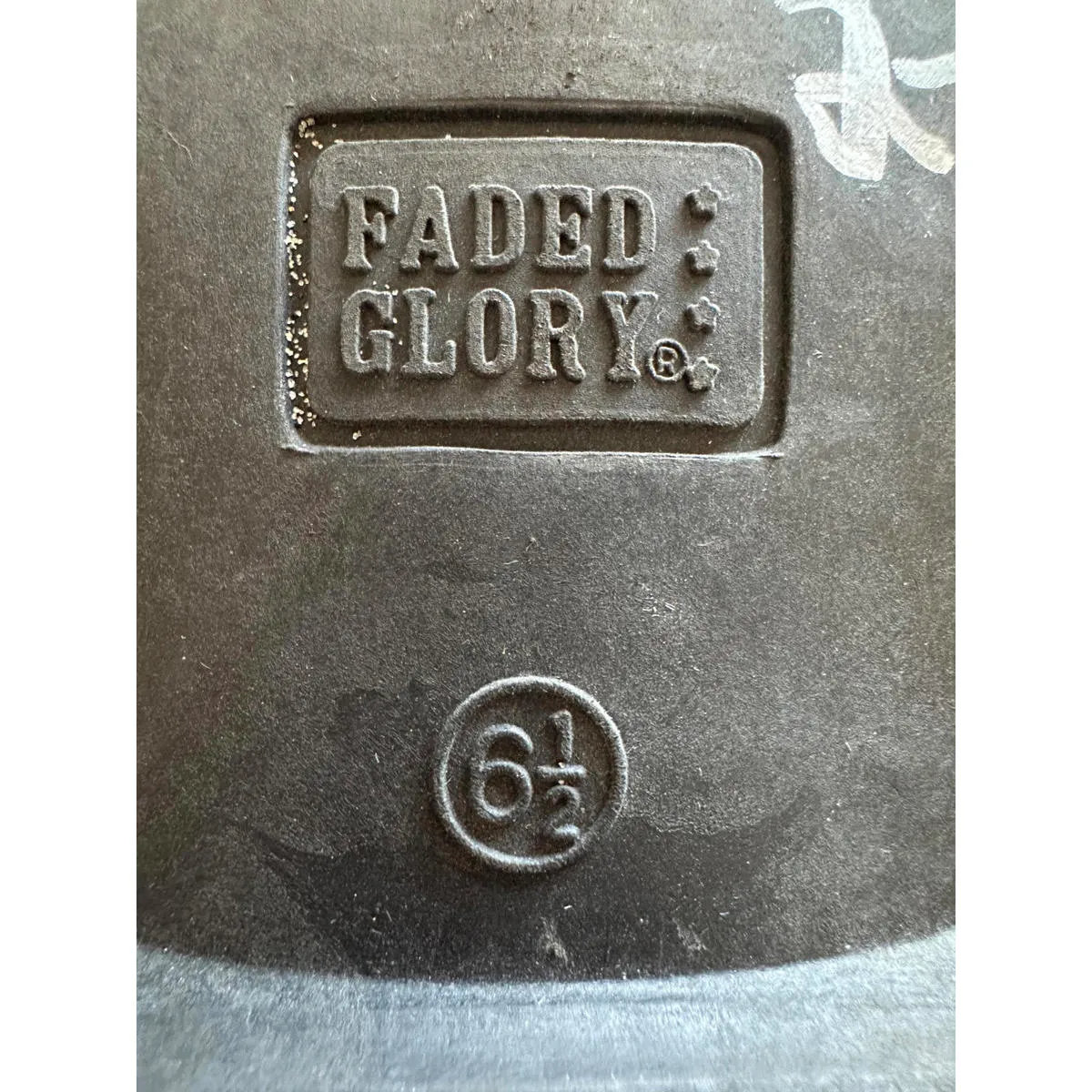 Maroon Faded Glory Leather Mules 6.5 - Image 5