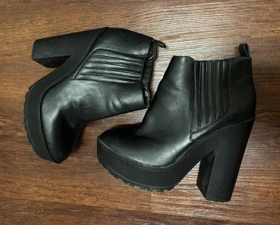 Platform Ankle Boots - Image 2