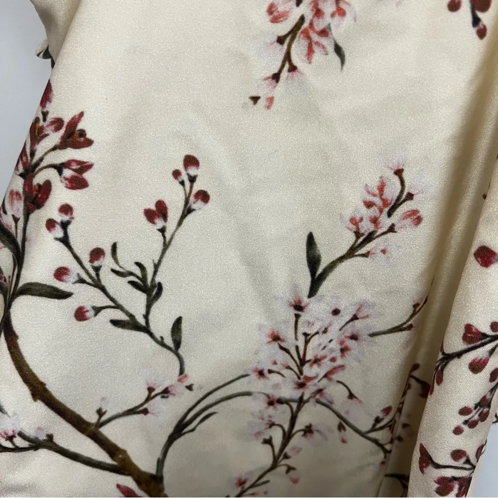 CHELSEA & VIOLET air of elegance swimsuit with ruffle details size medium - Image 11