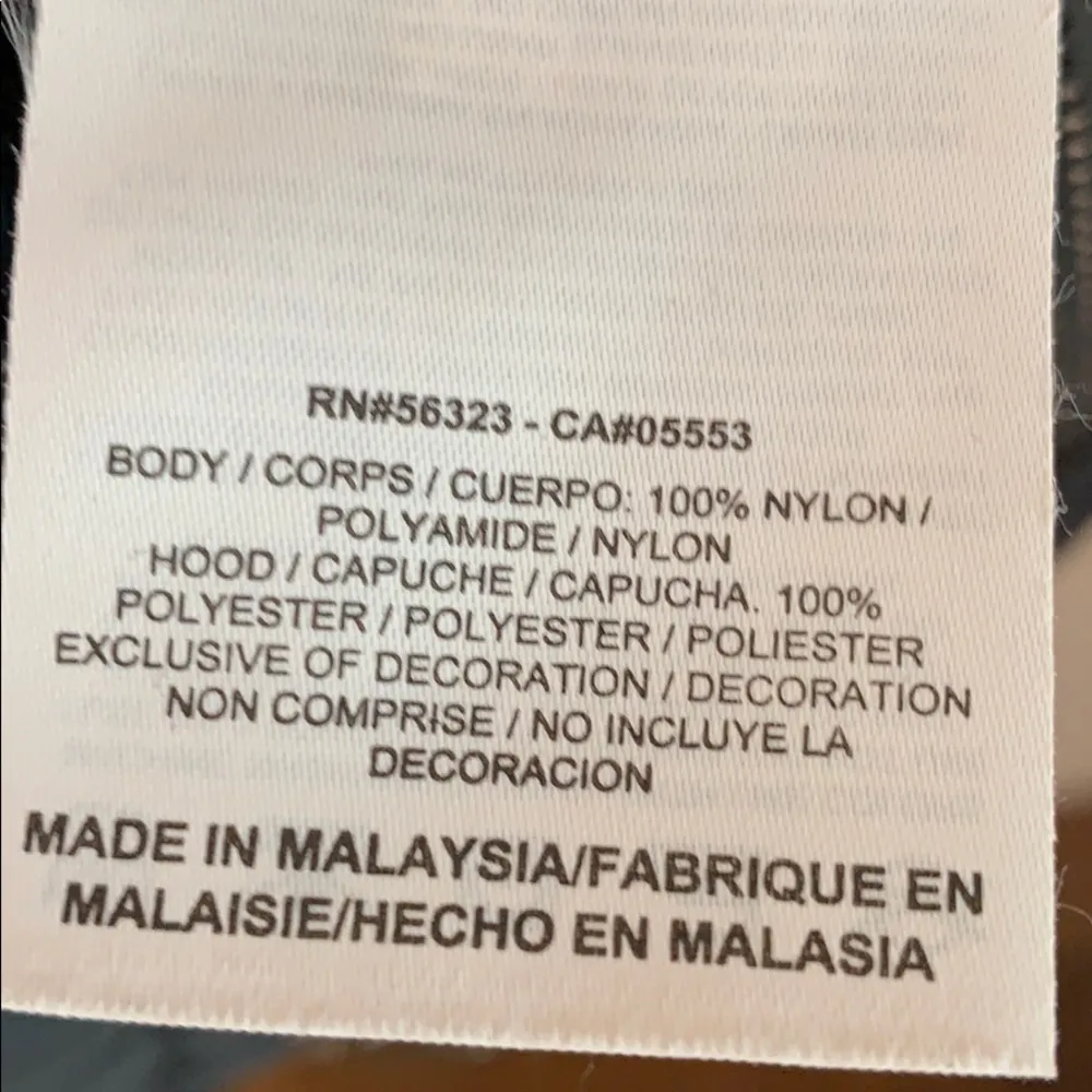 Nike Women’s Hooded Performance Jacket S - Image 8