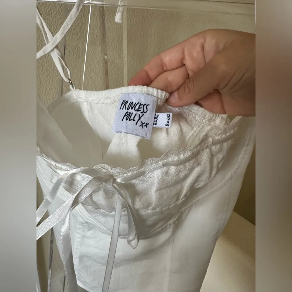 Princess Polly White Tie Front Crop Camisole - Image 2