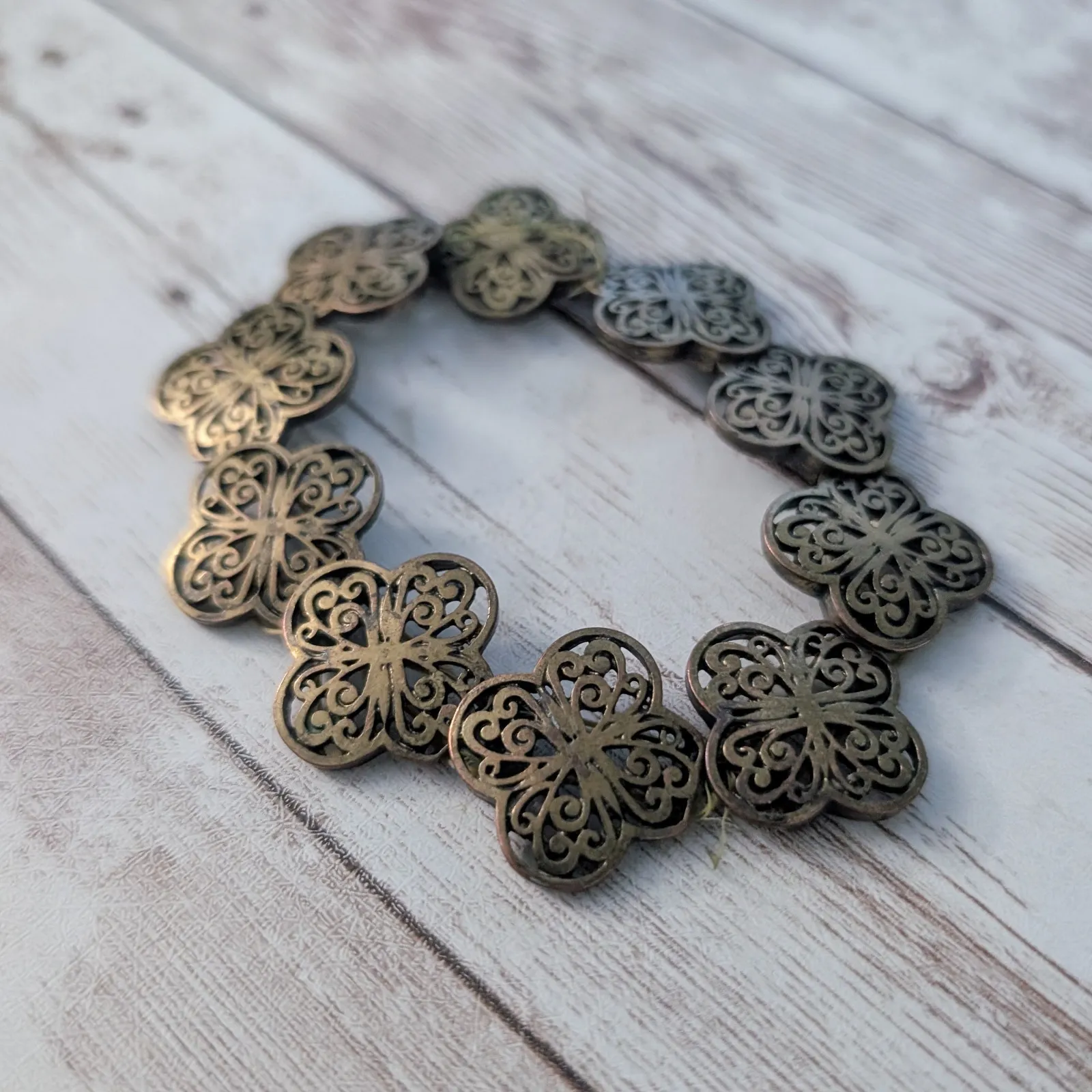 Vintage Beads Dark Brassy Tone - Image 2