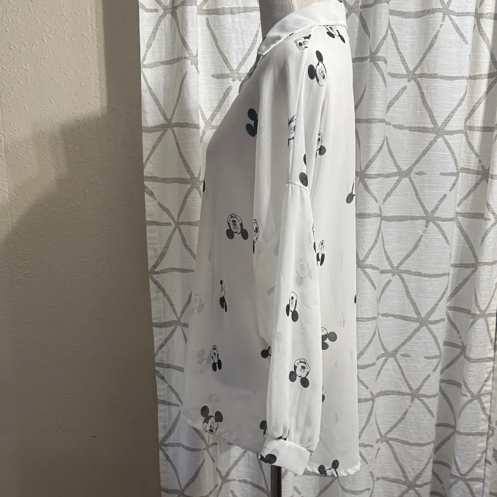 Mickey Mouse Print White Button - Image 7