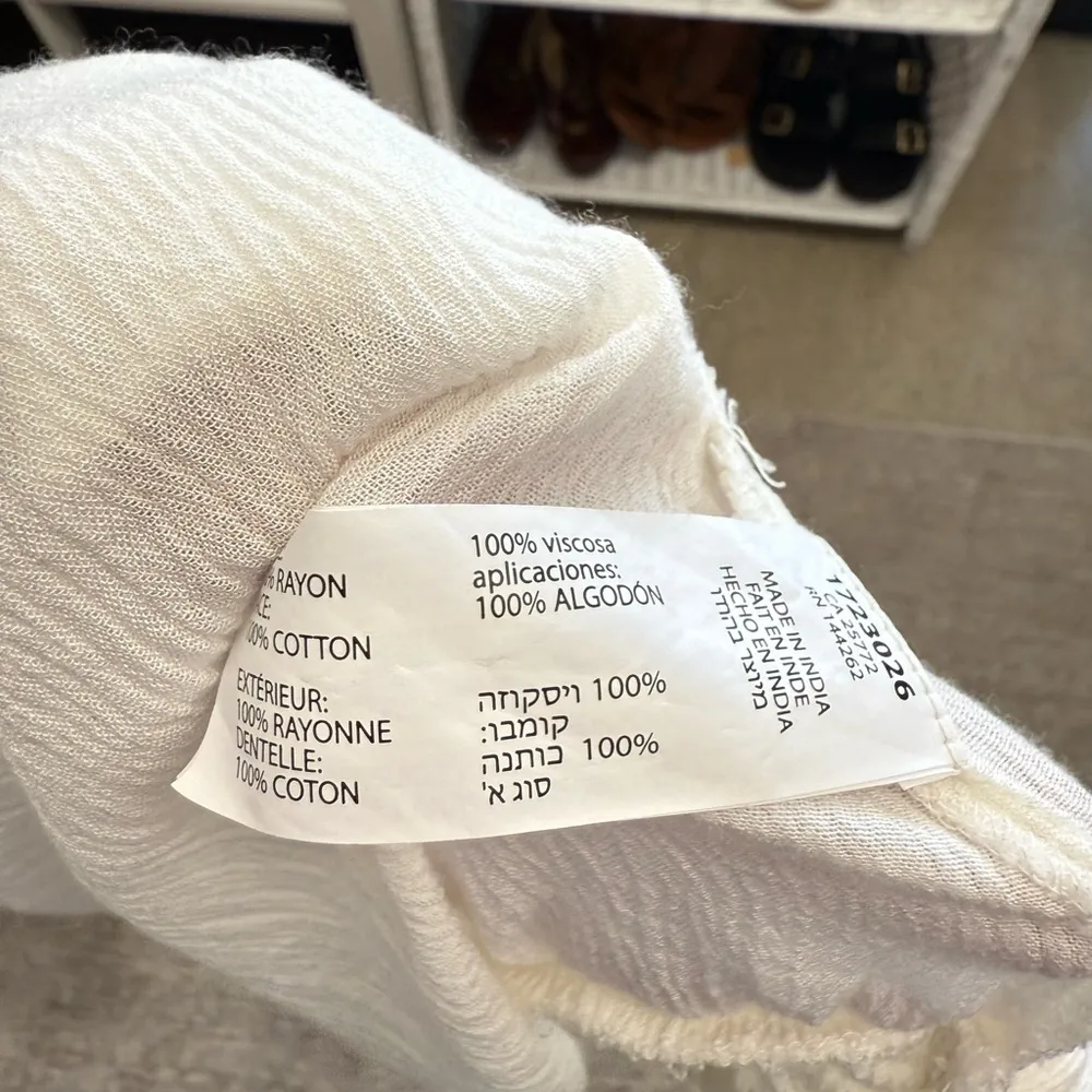 Dex White Floral Botanical Boho Embroidered Lace Trim Wrap Top Size XL - Image 6