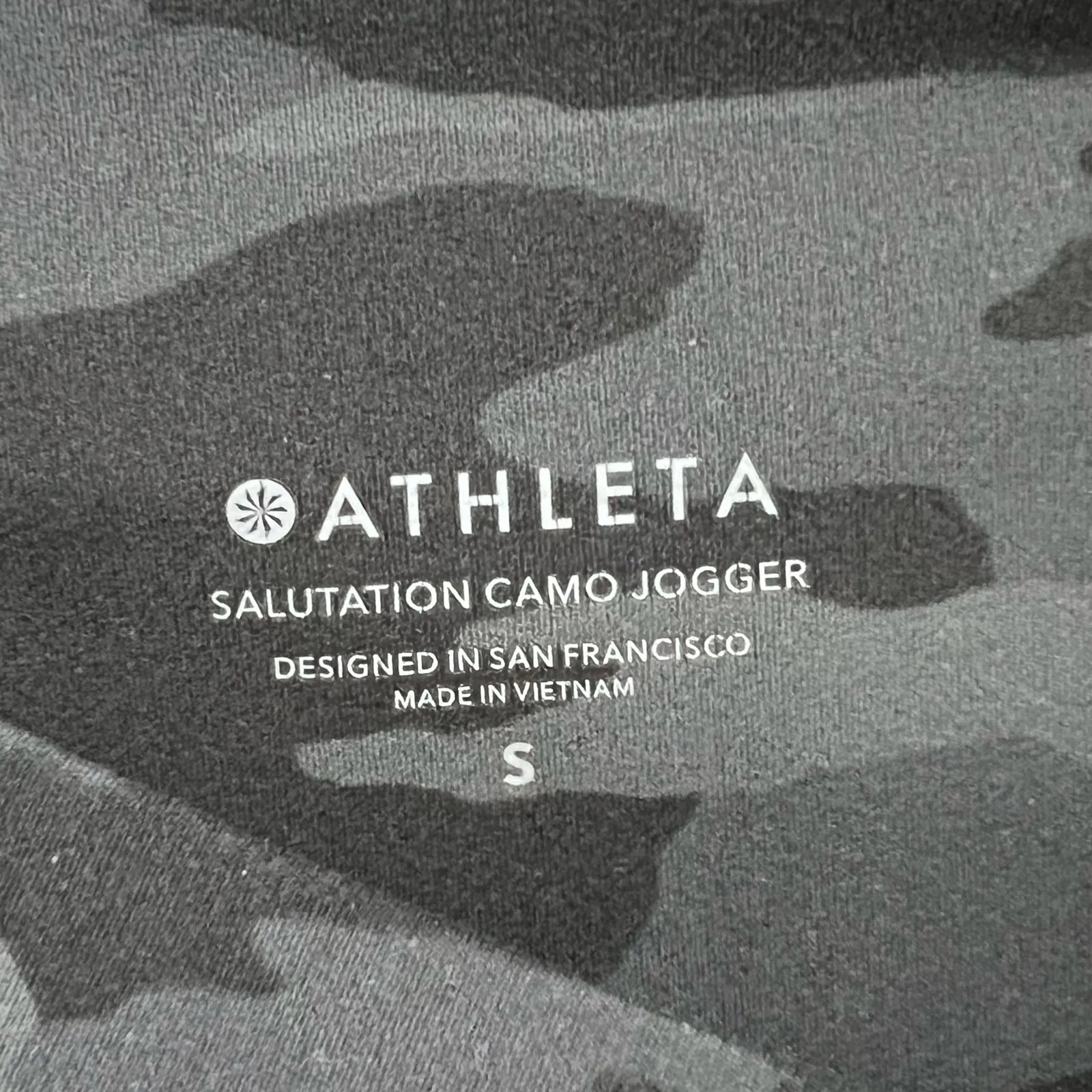 Athleta Salutation Jogger Womens S Black Camo Pockets High Rise Yoga Gym UPF50 - Image 11