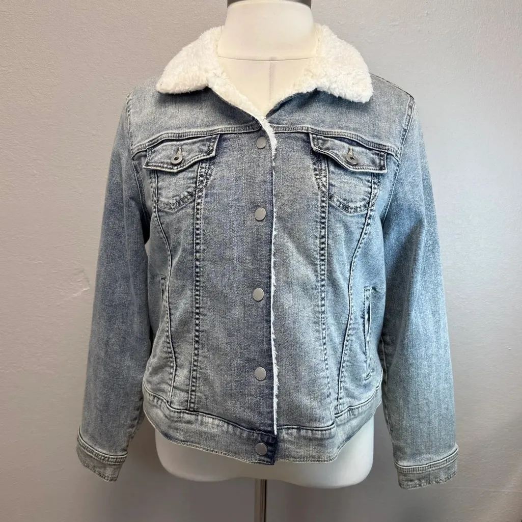 Torrid Plaid Lined Sherpa Denim Jacket - Size 14/16 (1) - Image 4