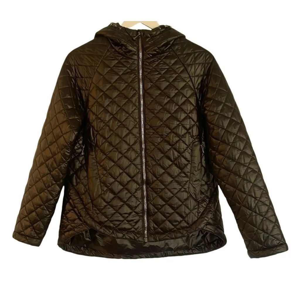 Bcbg black feather free quilted puffer jacket size small - Image 2