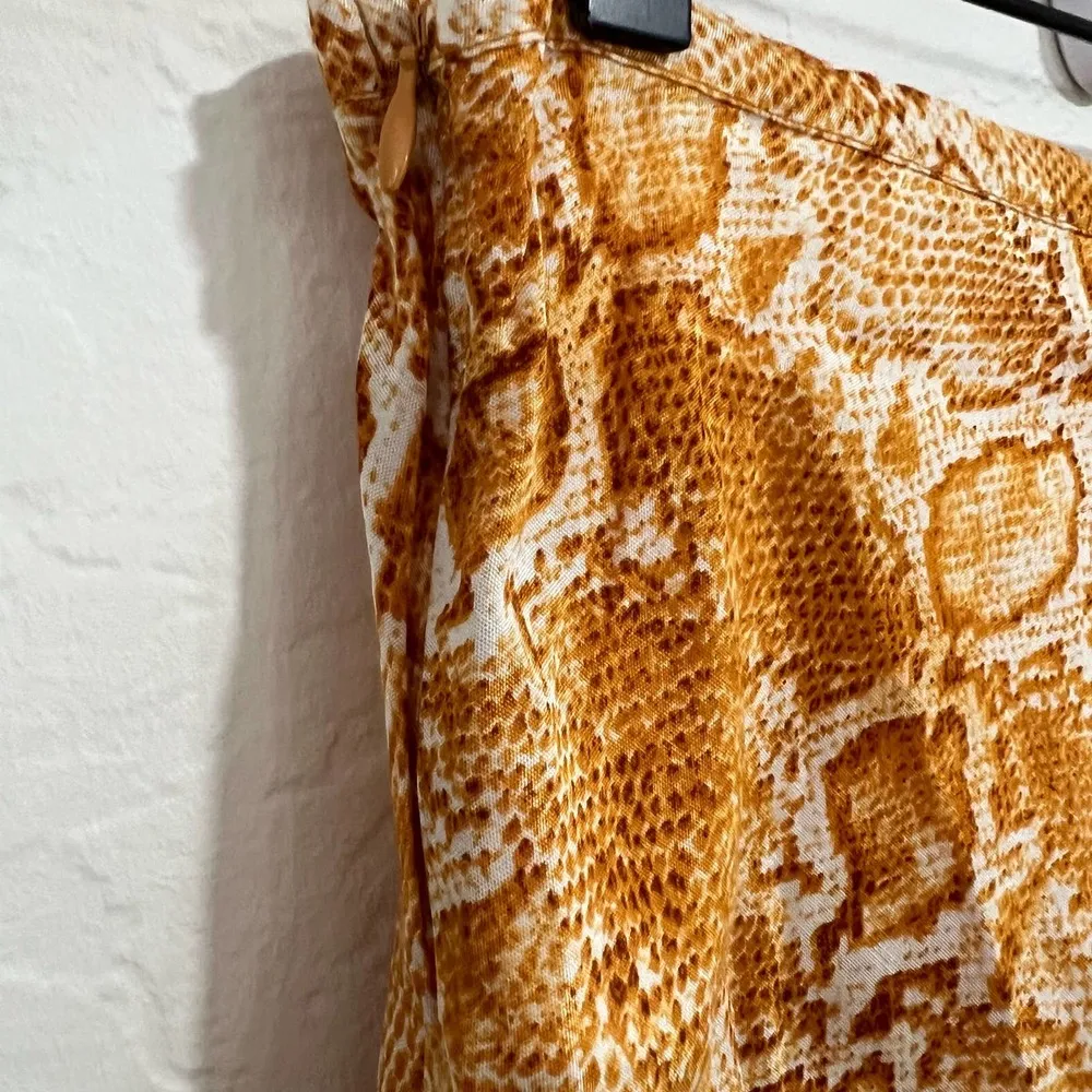 Billabong x Sincerely Jules Mango Snake Print Short and Free Mini Skirt Size 27 - Image 5