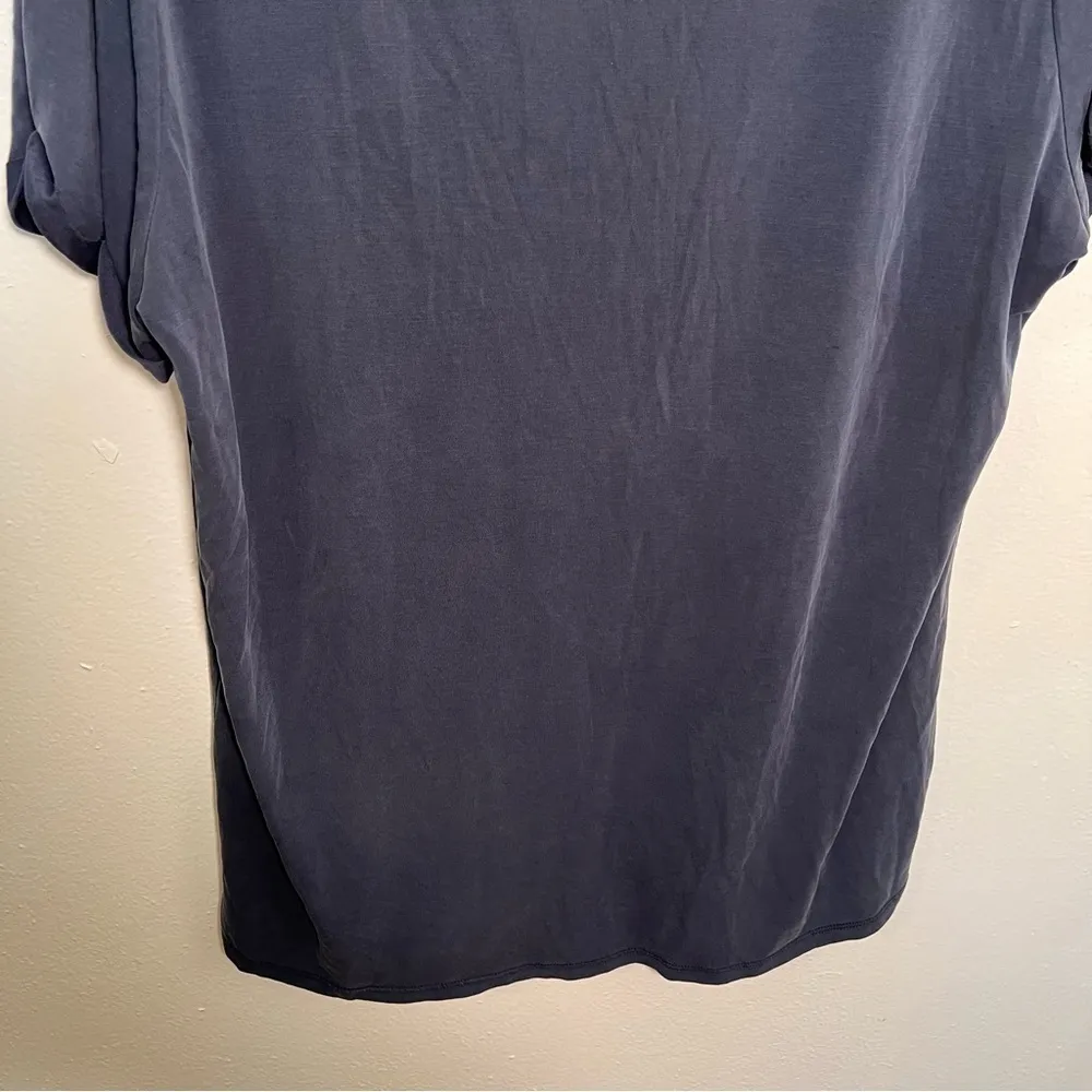 Hayden Los Angeles V-Neck T-Shirt Blue Gray - Image 9