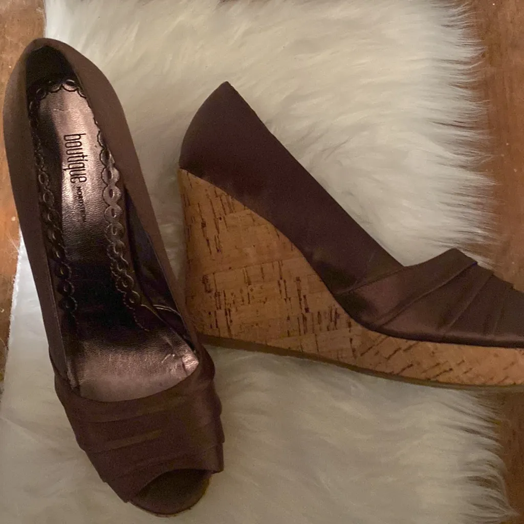 Boutique nordstrom heels size 8 Brown - Image 3