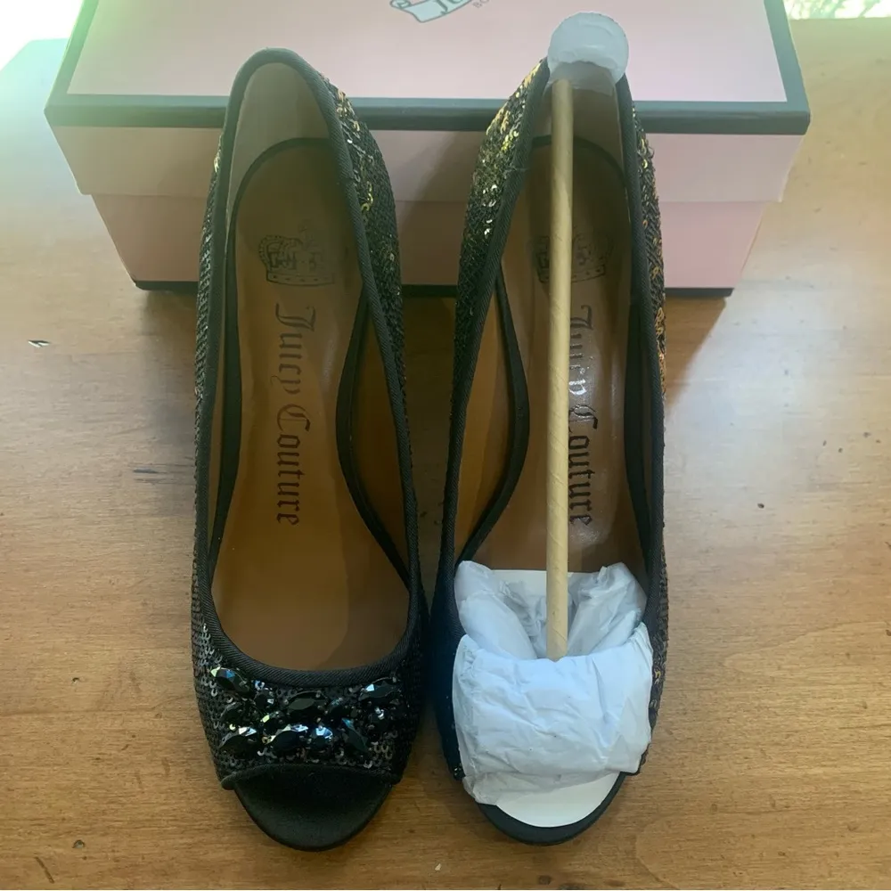 Juicy Couture Size 7.5 M Womens Daria J970112 Black Gold Messy Sequins Heels - Image 7