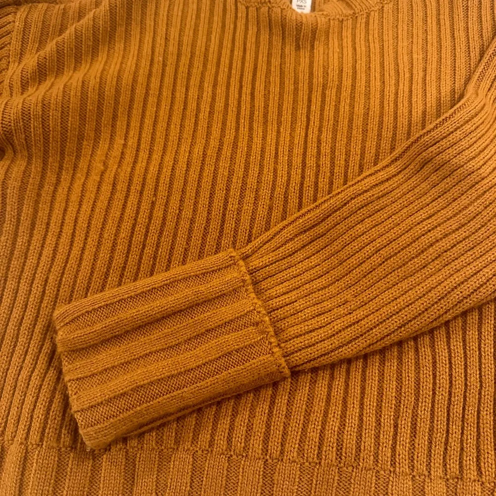 Nine West Womens Sweater Size extra small Gold Turtle Cowl Neck - Image 5