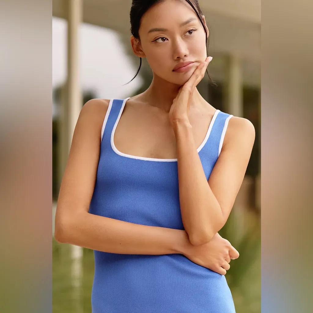 Flat White Sleeveless Scoop-Neck Tie-Waist Mini Dress - Image 3