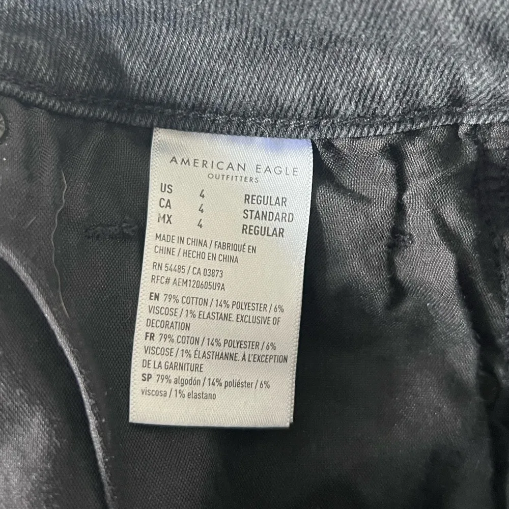 American Eagle Mom jeans - Image 3