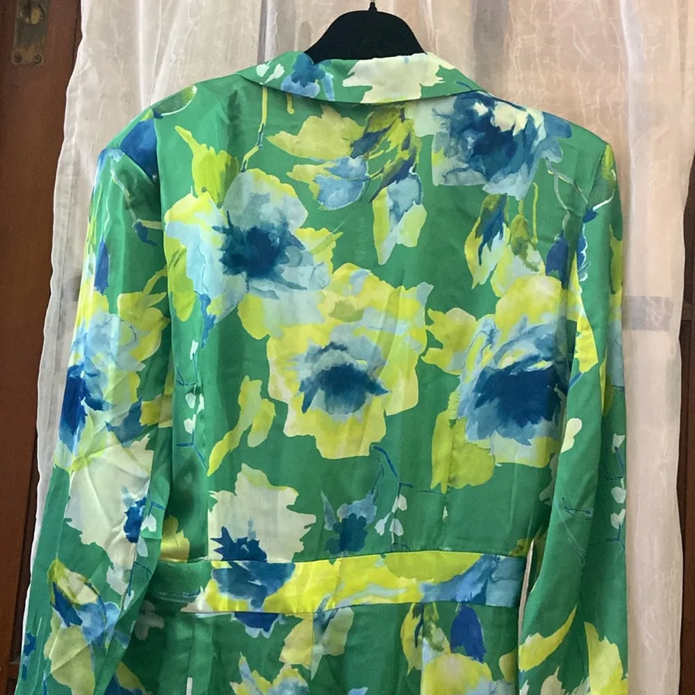 Zara Floral Print jumpsuit bloggers favorite medium - Image 14