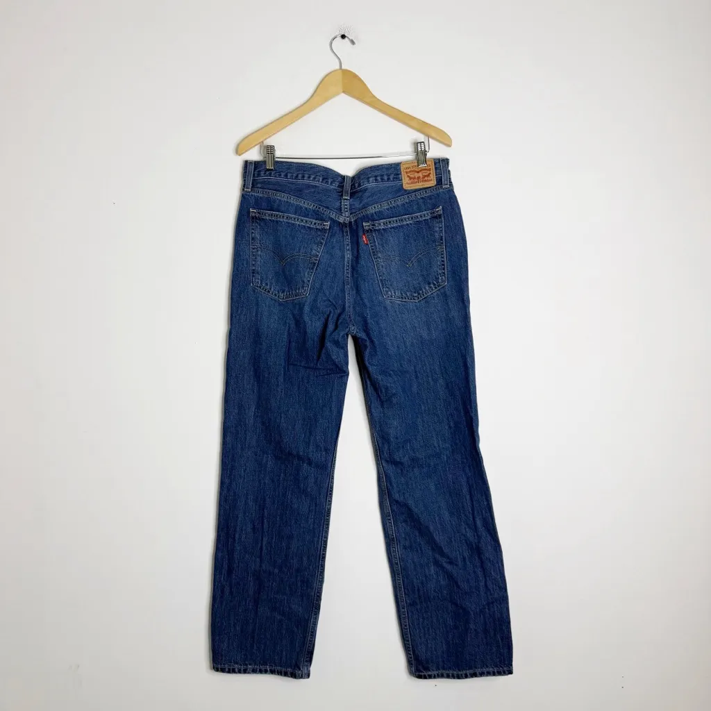 Levi’s Women’s Low Pro Straight Jeans Size 31 - Image 2