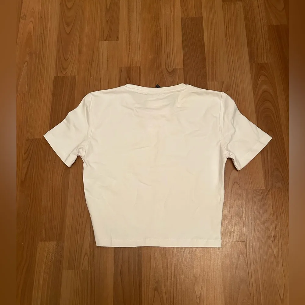 NWT Zara white stretchy crop top tee size S - Image 7
