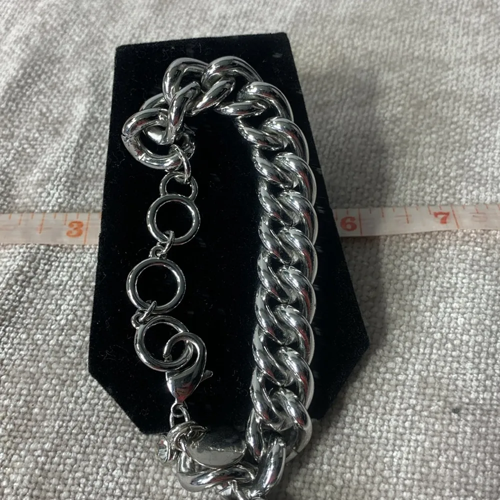 Chico’s Silver Tone Chunky Link Puffy Heart Bracelet - Image 3